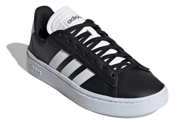 Lookbook adidas Grand Court Alpha ''Schwarz Eisen Metallic'' GY7986