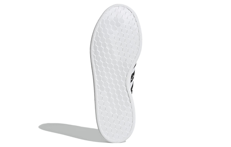 Details for adidas Grand Court Beyond 'Putih Hitam' GX5757