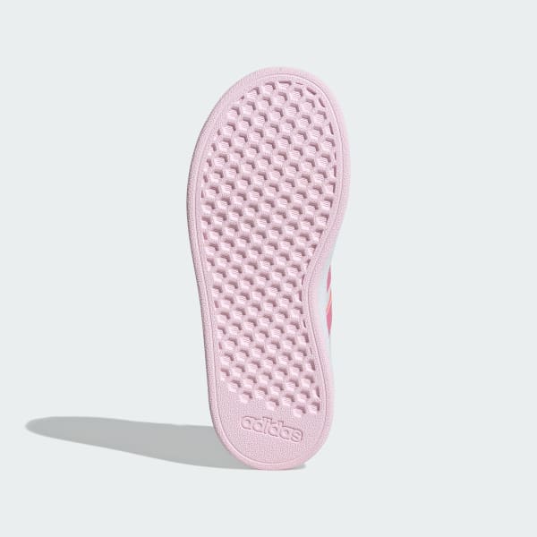 Lookbook Adidas Grand Court 彈性鞋帶與魔鬼氈運動鞋 ID0738