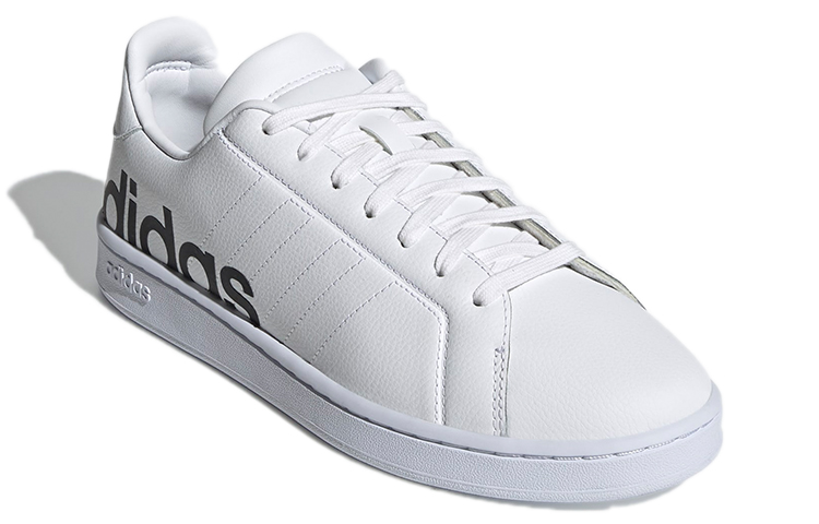 Lookbook アディダス グランドコート LTS 白黒 H04558