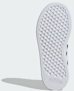 (JR) adidas GrandCourt 2.0 'Hitam Teras' IE5995 Lookbook (JR) adidas GrandCourt 2.0 'Hitam Teras' IE5995