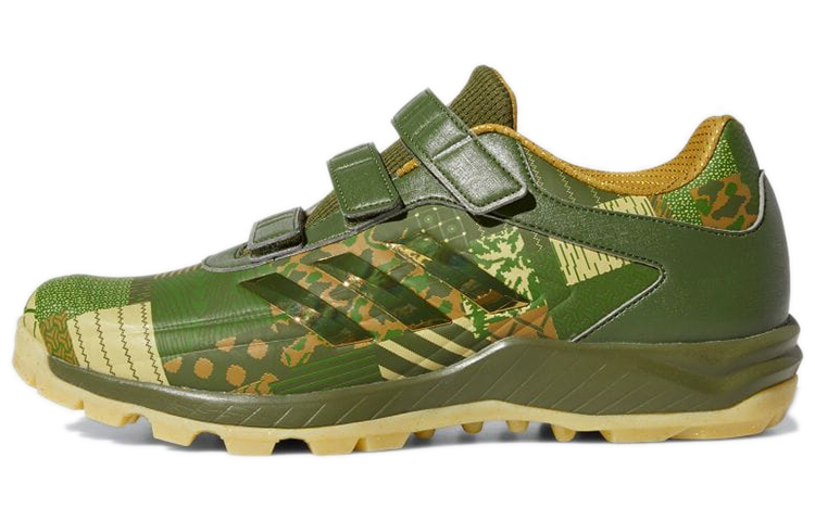 adidas Graphic Trainer 'Olive Green Comfort' FW3882