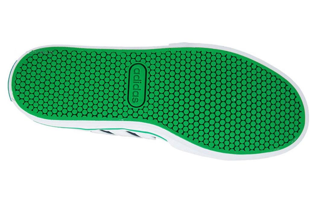 Shop adidas Gvp 舒適 減震耐磨 低筒 滑板鞋 男款 藍綠色