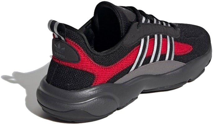 阿迪达斯 Haiwee '黑红' FV4595 Lookbook 阿迪达斯 Haiwee '黑红' FV4595