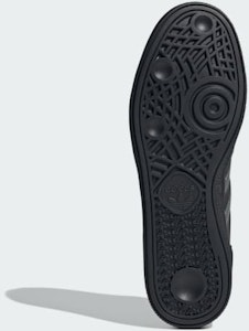 adidas Handball Spezial 'Kelabu Karbon' IE6603 Lookbook adidas Handball Spezial 'Kelabu Karbon' IE6603