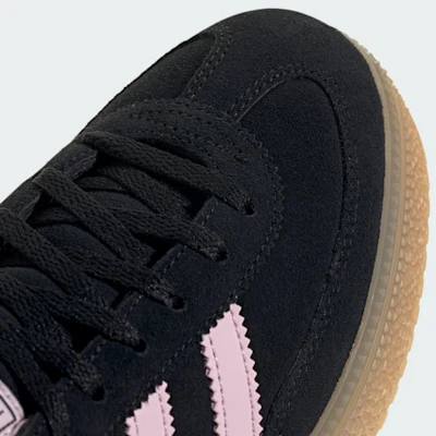 (W) アディダス ハンドボールシュペツィアル ボールド シューズ ブラック/ピンク/ガム IH9197 1