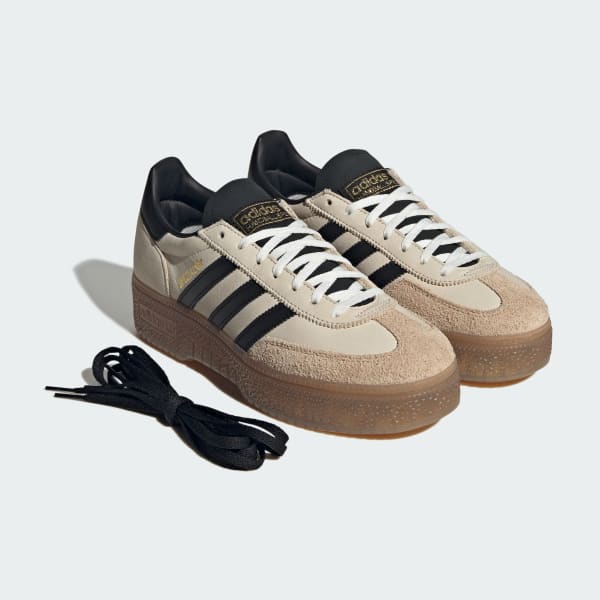 Sizing 阿迪达斯 Handball Spezial 休闲鞋 奇幻白/核心黑/生胶色 KI4254