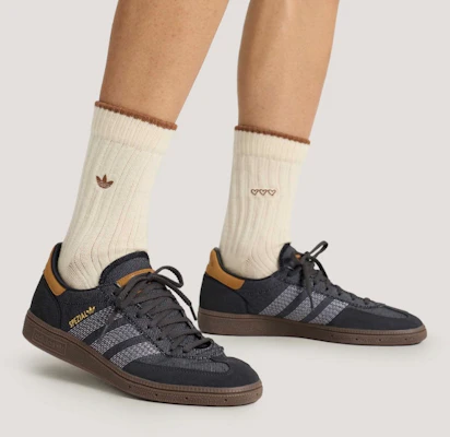 ADIDAS HANDBALL SPEZIAL Kasut Santai HP7131 Shop ADIDAS HANDBALL SPEZIAL Kasut Santai HP7131