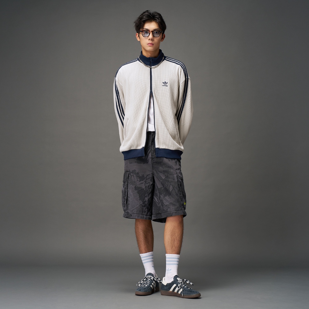 Lookbook ADIDAS HANDBALL SPEZIAL SEPATU CASUAL KI5942