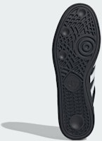 Adidas Handball Spezial 運動鞋 核心黑/雲白/金屬金 HQ9194 Lookbook Adidas Handball Spezial 運動鞋 核心黑/雲白/金屬金 HQ9194