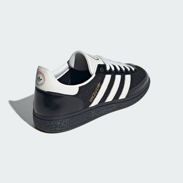 Purchase Adidas 手球 Spezial 運動鞋 黑白金配色 JP5669