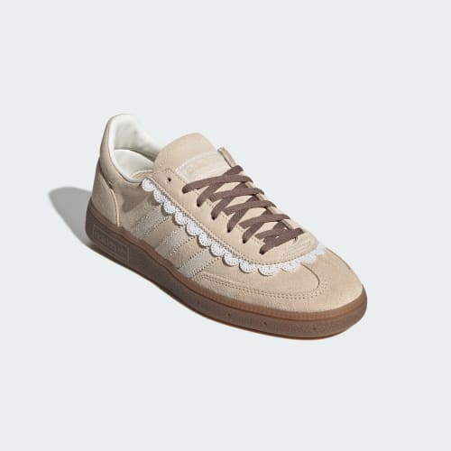 Shop adidas Handball Spezial Scarpe Sand Strata/Bianco Sporco/Gomma LA0313