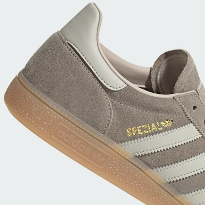 Adidas Handball Spezial Sepatu Olahraga Clay/Beige/Gum IH9761 1