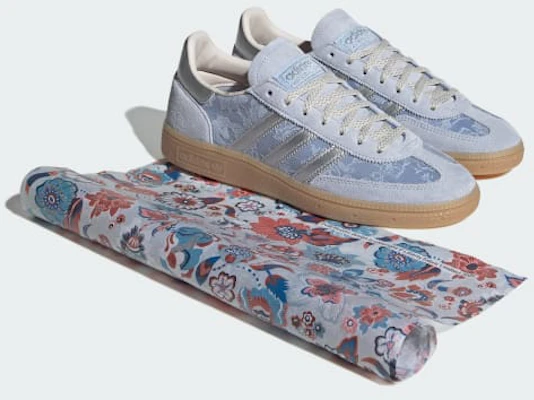 (W) 阿迪达斯Handball Spezial x Liberty London运动鞋 水晶蓝/银金属/白色 IH4505 Order (W) 阿迪达斯Handball Spezial x Liberty London运动鞋 水晶蓝/银金属/白色 IH4505
