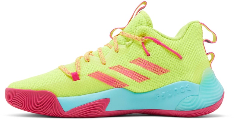 adidas Harden Stepback 3 'Kuning Solar Jambu Kekalutan' GY8634 Lookbook adidas Harden Stepback 3 'Kuning Solar Jambu Kekalutan' GY8634