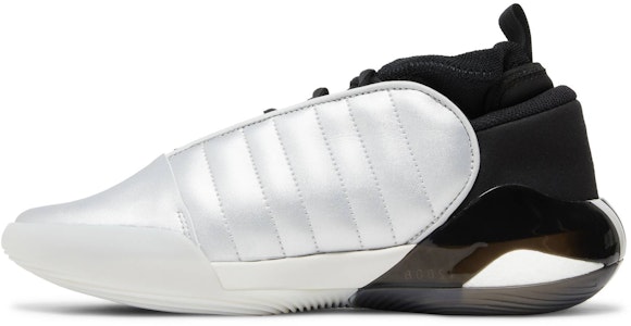 adidas Harden Vol. 7 'Perak Metalik' HQ3424 Lookbook adidas Harden Vol. 7 'Perak Metalik' HQ3424