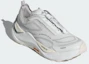 Shop adidas Holo Peak Baskets Blanc Cloud/Gris Deux/Argent Métallique KI1521