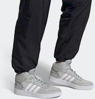 Sizing adidas Hoops 2.0 Mid 'Grey' FW4477