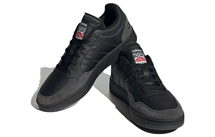 Shop 阿迪达斯 Hoops 3.0 低帮 '黑碳色' HP7946