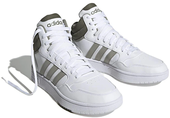 アディダス Hoops 3.0 Mid クラシック 白/オリーブ HP7894 Lookbook アディダス Hoops 3.0 Mid クラシック 白/オリーブ HP7894