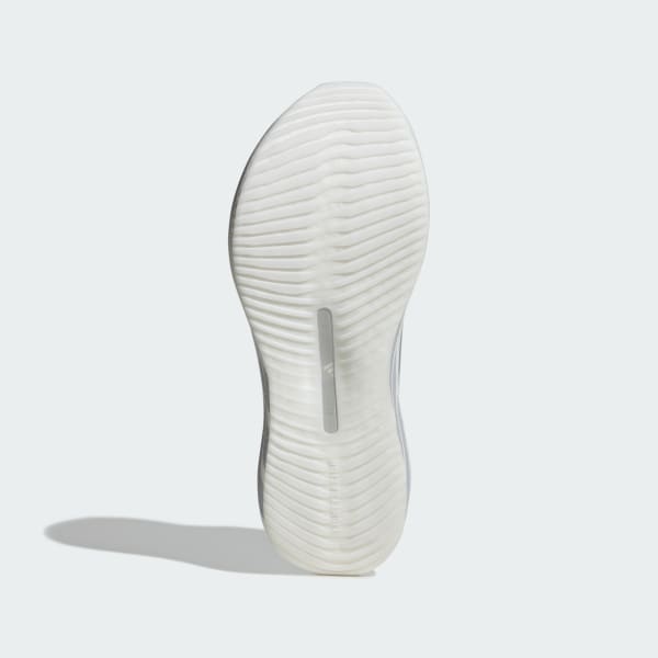 Shop Adidas Hyperboost Edge 跑鞋 白雲色/淺灰色/銀色金屬 KK0288