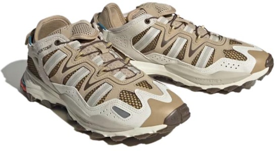 阿迪達斯 Hyperturf Adventure 'Magic Beige Gum' HQ9943 Lookbook 阿迪達斯 Hyperturf Adventure 'Magic Beige Gum' HQ9943