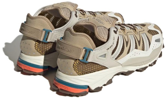 adidas Hyperturf Adventure 'Magic Beige Gum' Pria/Wanita Sneakers HQ9943 Shop adidas Hyperturf Adventure 'Magic Beige Gum' Pria/Wanita Sneakers HQ9943