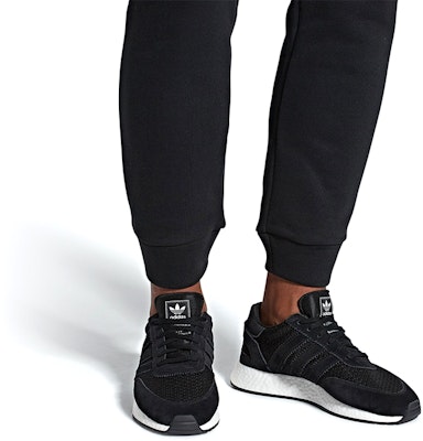 adidas I-5923 'Hitam Inti' D96608 Sizing adidas I-5923 'Hitam Inti' D96608