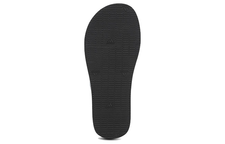 Shop adidas Ind 舒適耐磨拖鞋 藍白