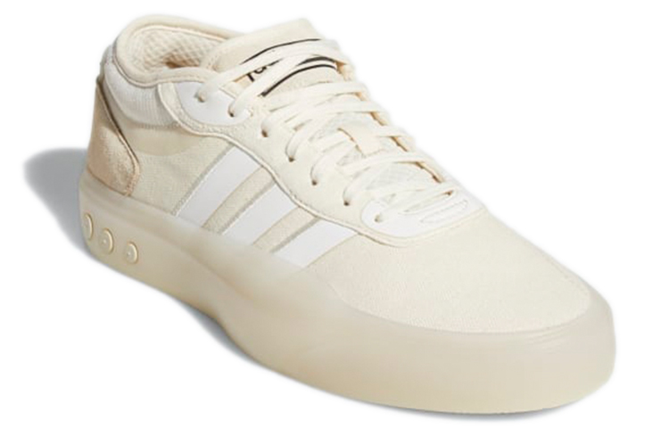 Lookbook adidas Indoor CT Bianco Wonder Q46371