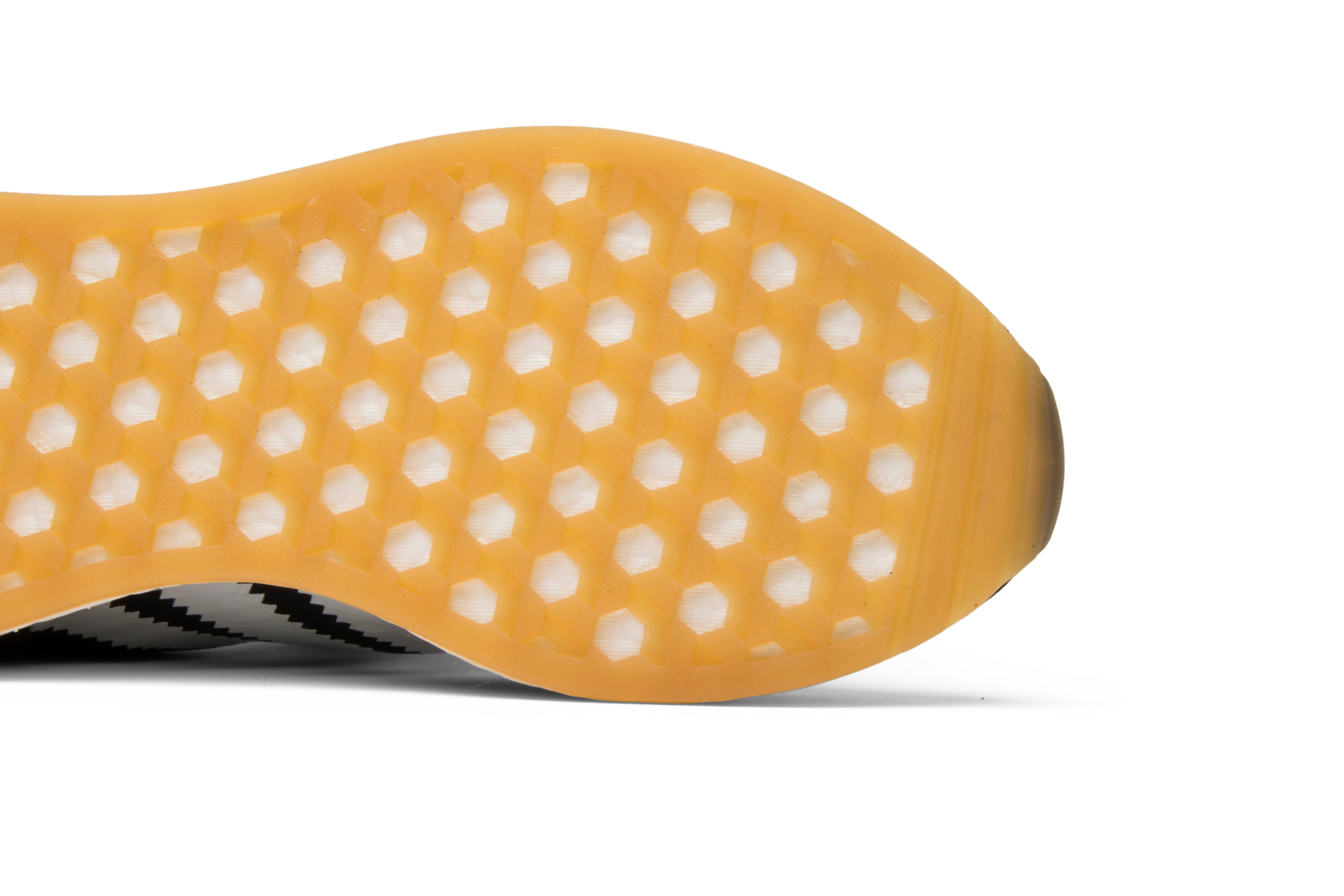 Purchase adidas Iniki Runner Negro Blanco Suela de Goma BY9727