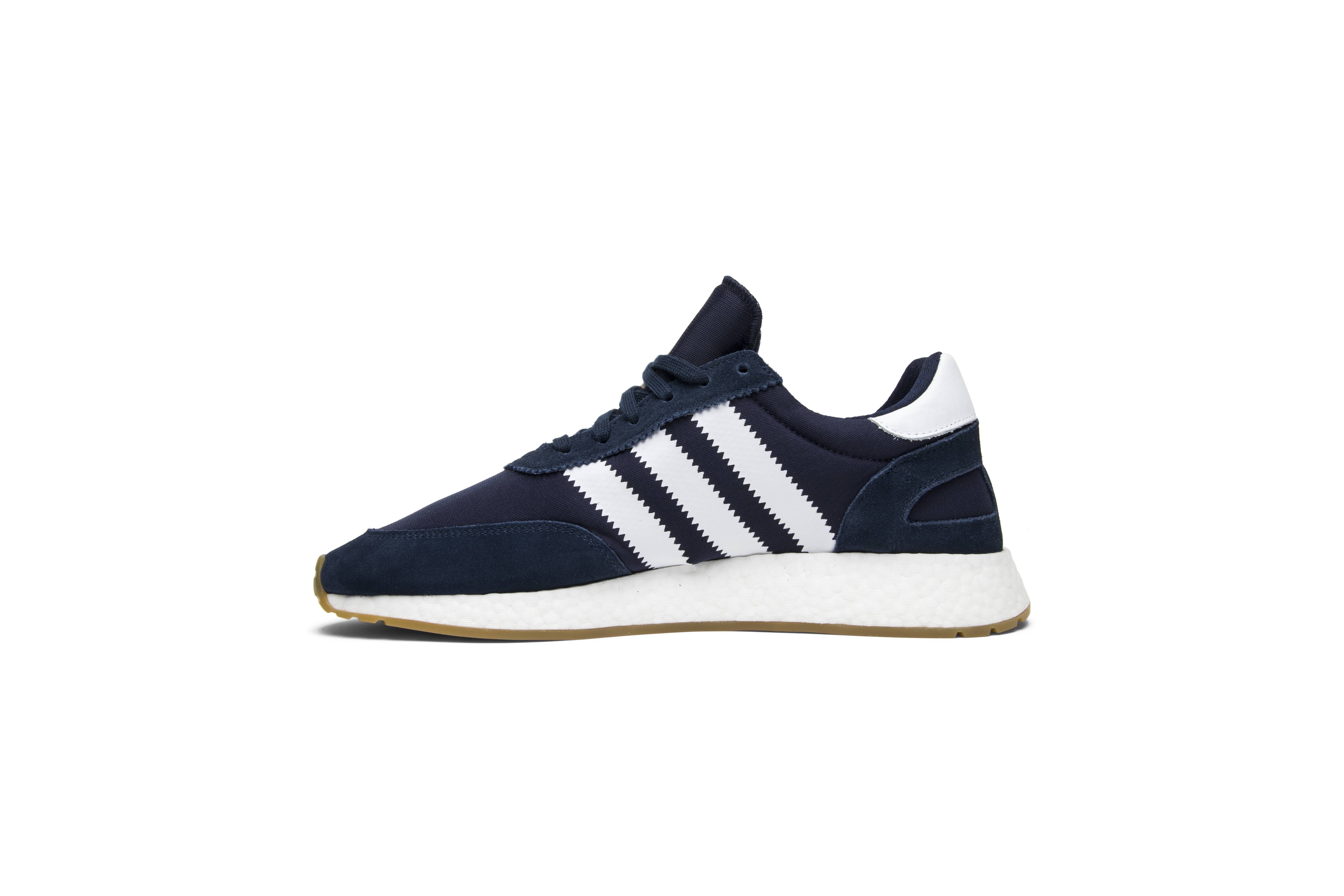 Lookbook adidas Iniki Runner Collegiate Navy BB2092 - Biru Laut Kolej