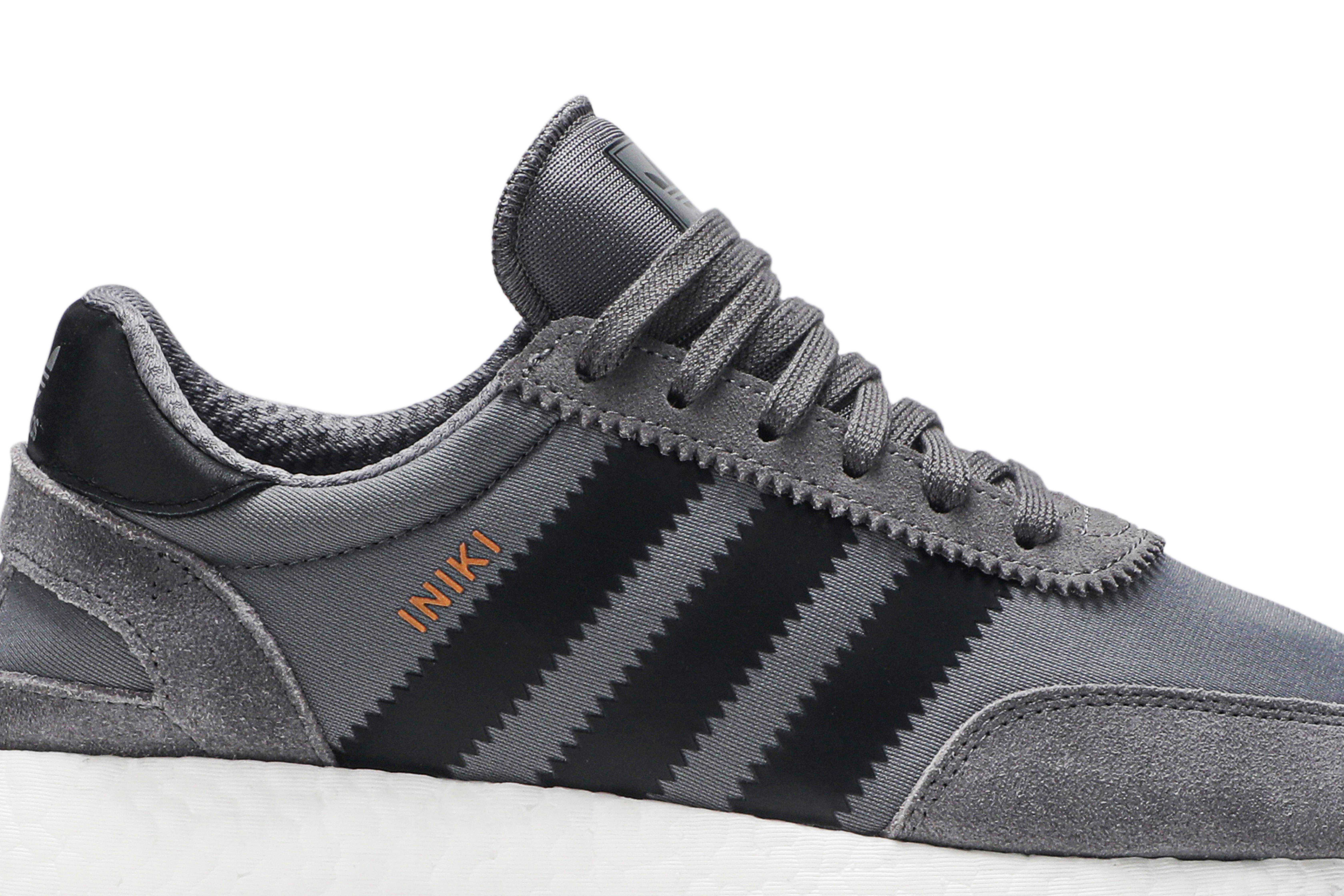 Order adidas Iniki Runner Kelabu Empat Teras Hitam BY9732