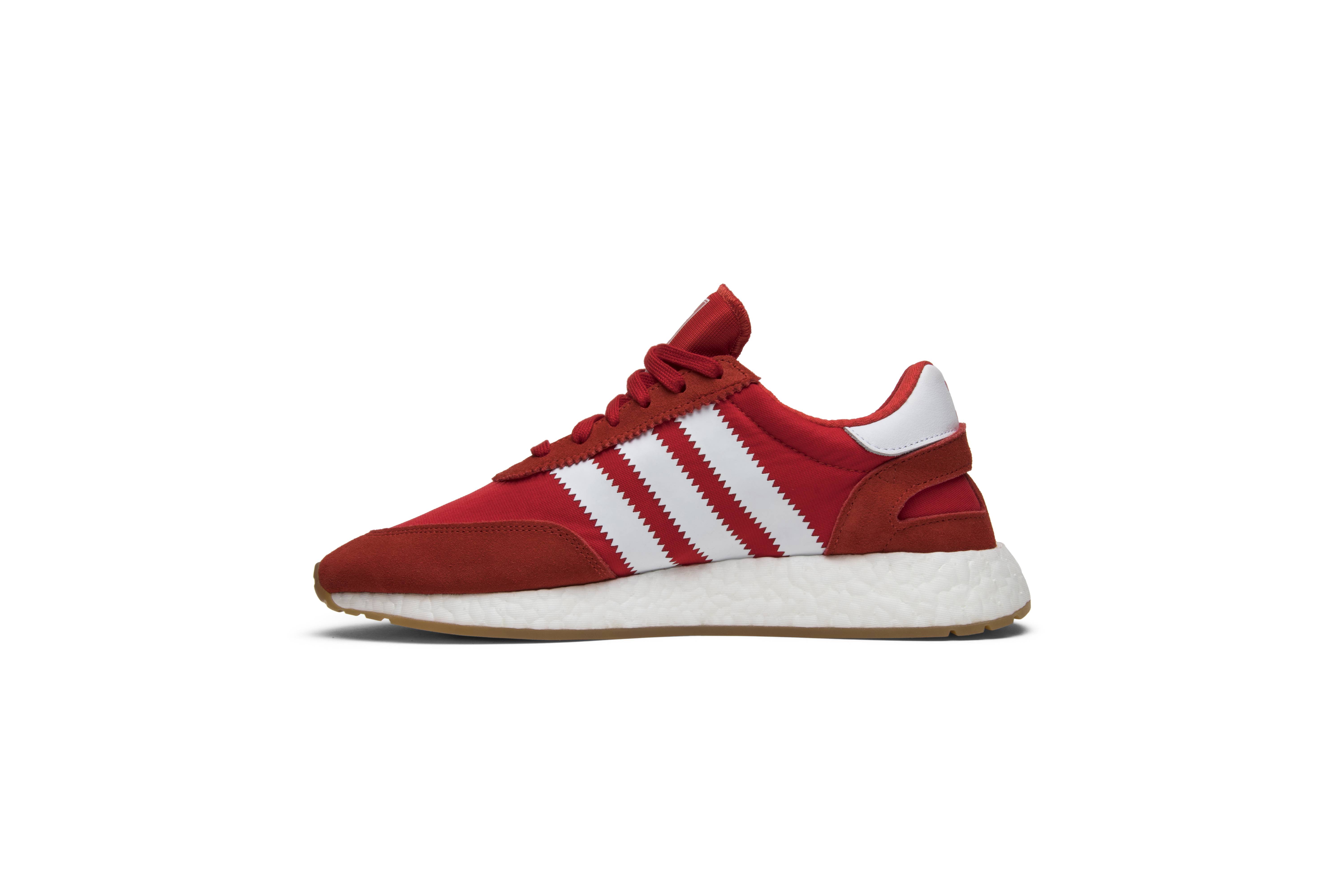 Lookbook adidas Iniki Runner Merah Putih Gum BY9728
