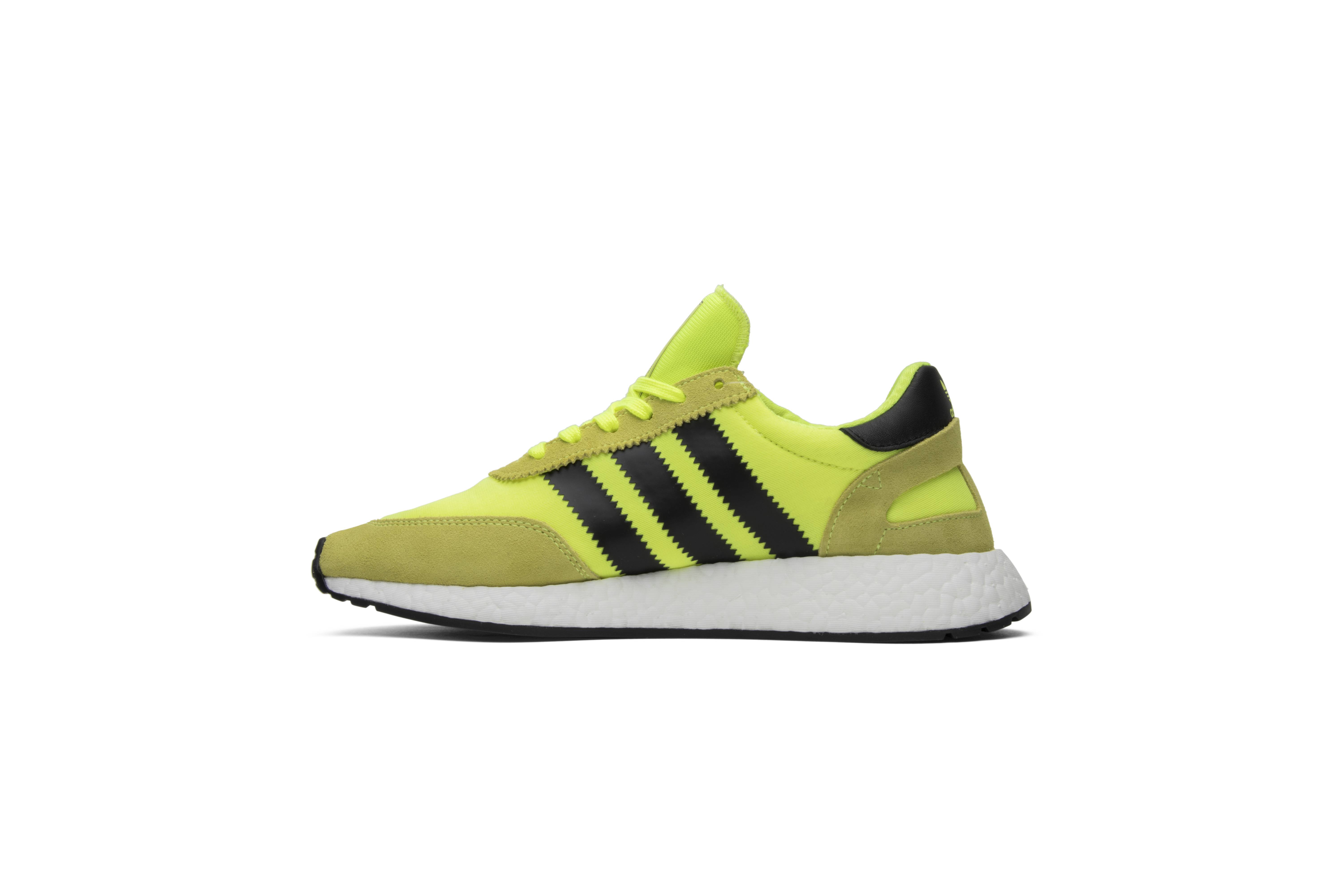 Lookbook adidas Iniki Runner Kuning Solar BB2094