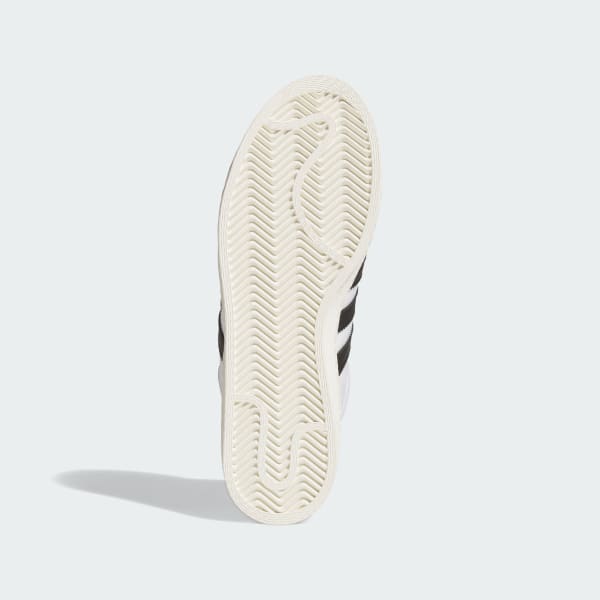 Shop adidas Jabbar Hi Baskets Blanc/Noir/Blanc Cassé JS2156