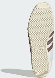 (W) Adidas 日本限定運動鞋 雲白/經典棕/奶白 JQ9025 Lookbook (W) Adidas 日本限定運動鞋 雲白/經典棕/奶白 JQ9025