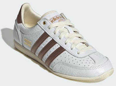 (W) Adidas 日本限定運動鞋 雲白/經典棕/奶白 JQ9025 Shop (W) Adidas 日本限定運動鞋 雲白/經典棕/奶白 JQ9025