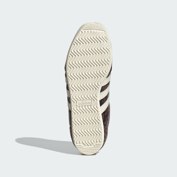 Shop (W) アディダス ジャパン プレラブド ブラウン/クリームホワイト/コアブラック JS4022