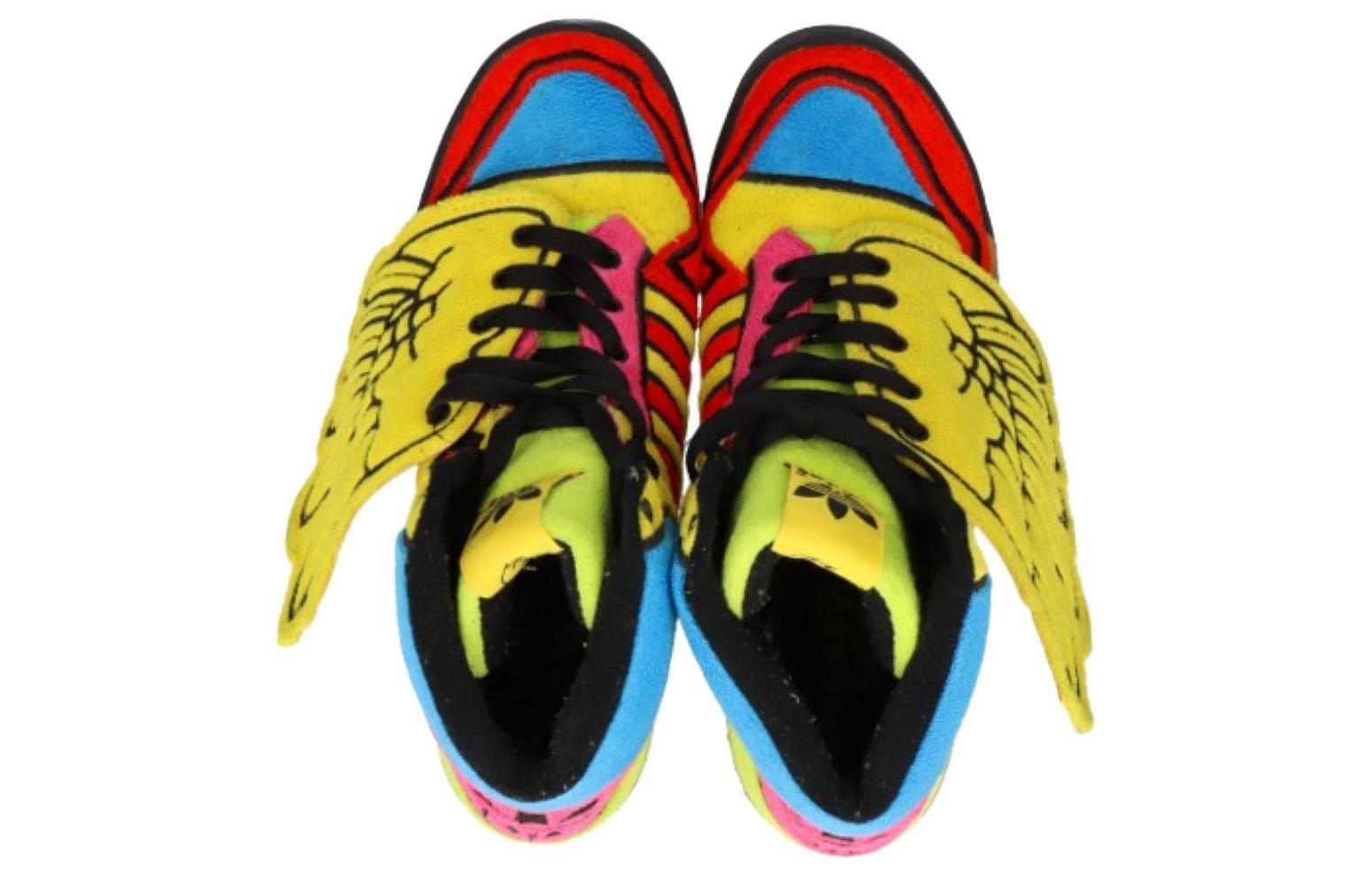 Lookbook 阿迪达斯 Js Wings 'Jeremy Scott 彩虹' G61380