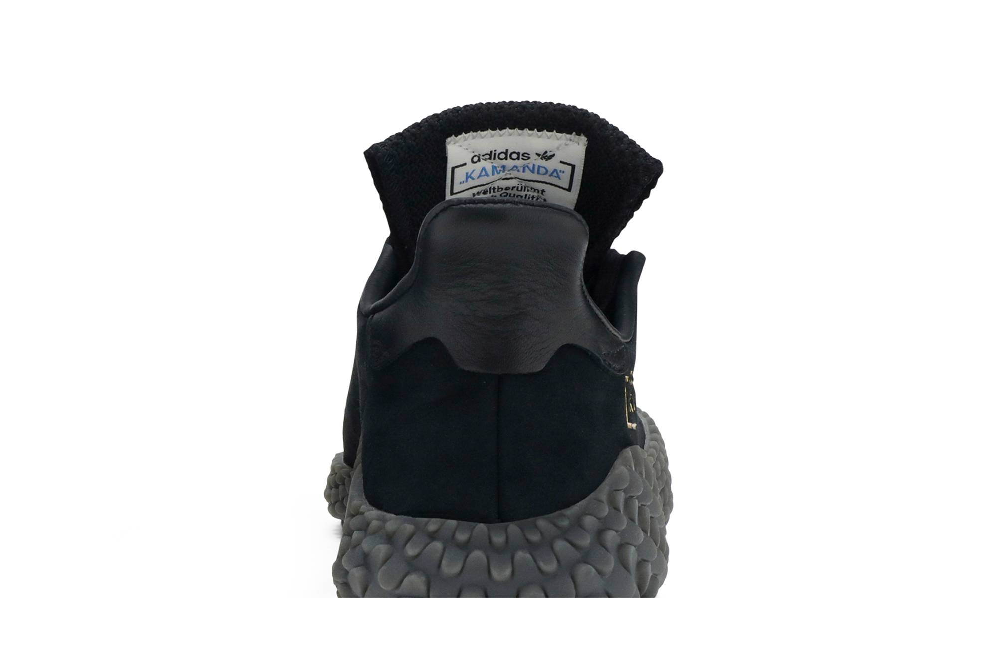 Sizing 愛迪達 Kamanda '全黑' BD7903