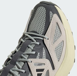 アディダス カンタイ トレイル ワンダー シルバー/コアブラック/グレーシックス JR5609 1