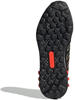 adidas LA Trainer 3 'Hitam Solar Merah' FY3842 Details for adidas LA Trainer 3 'Hitam Solar Merah' FY3842