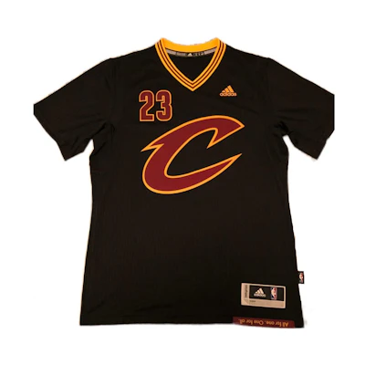 adidas LeBron James Cavs #23 Retro Fan T-Shirt Unisex Black AL6761