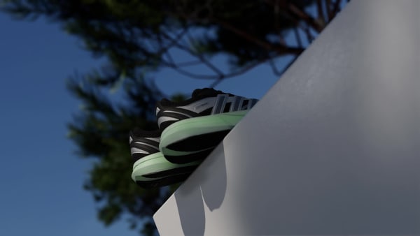 Lookbook Adidas Lightblaze Glow Sneakers Zwart/Zilver Metallic/Lime Burst JP6321