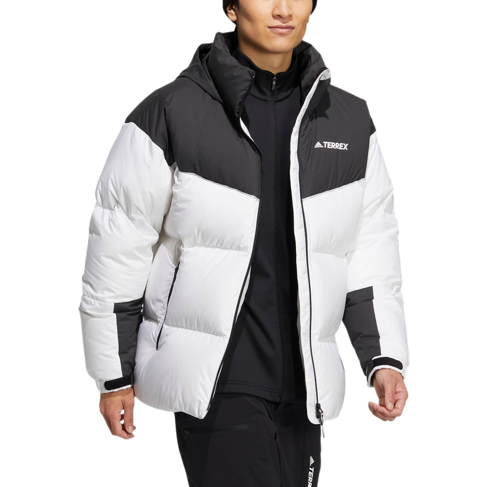 Lookbook adidas Lightweight Quilted Puffer Jacket White Unisex with Logo Print and Zip. HN2007