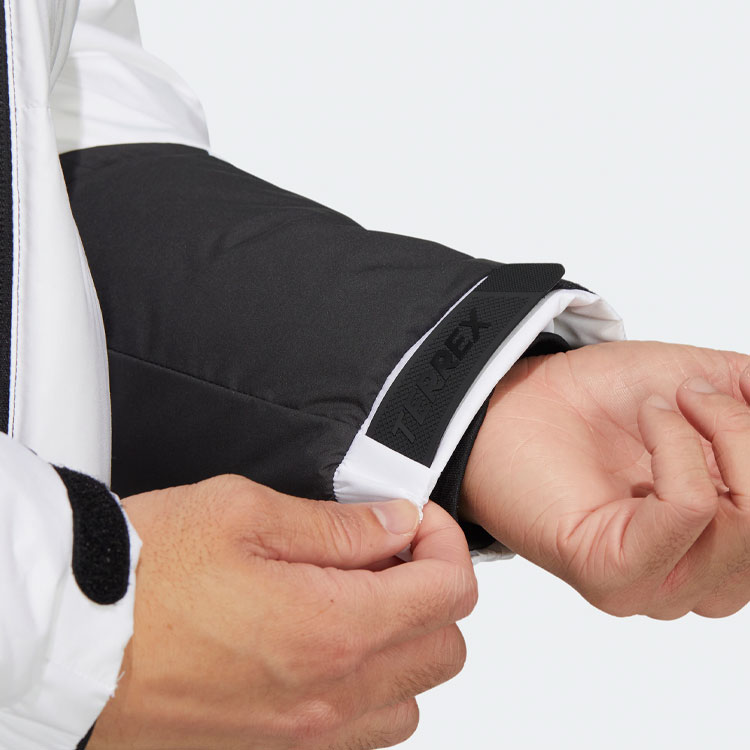 Purchase adidas Lightweight Quilted Puffer Jacket White Unisex with Logo Print and Zip. HN2007