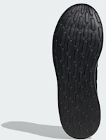 アディダス ライトレーサー 4.0 'グレイシックス' IE6132 Lookbook アディダス ライトレーサー 4.0 'グレイシックス' IE6132