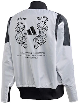 아디다스 M VRCT 오버사이즈 리버서블 로고 자켓 화이트 FI4688 Lookbook 아디다스 M VRCT 오버사이즈 리버서블 로고 자켓 화이트 FI4688