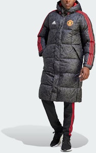 adidas Jaket Hoodie Manchester United DNA Down Coat Hitam Football IA8535 Lookbook adidas Jaket Hoodie Manchester United DNA Down Coat Hitam Football IA8535